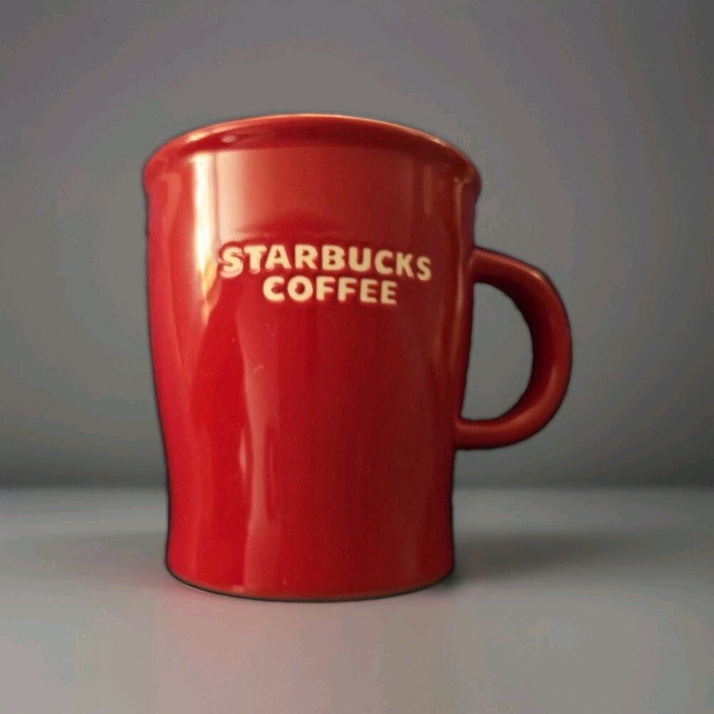 Starbucks Coffee Co. Christmas 2008 White Red Abby Mug Ceramic Cup 12 Oz